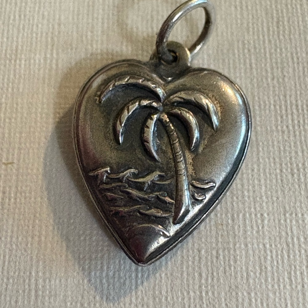 ANTIQUE STERLING SILVER HEART